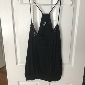 Black detail tank